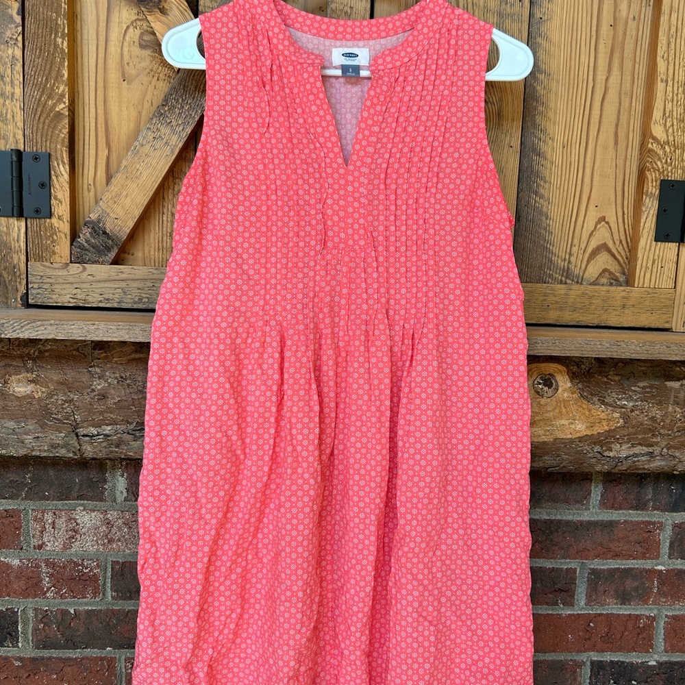 Women’s sundress.